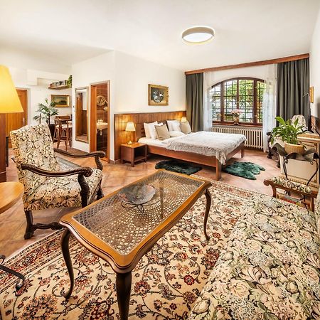 Apartments Dlouha 93 Cesky Krumlov Bagian luar foto
