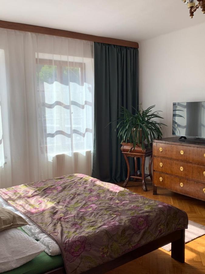 Apartments Dlouha 93 Cesky Krumlov Bagian luar foto