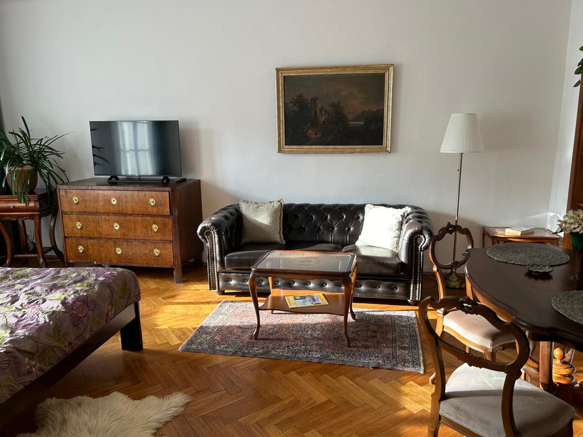 Apartments Dlouha 93 Cesky Krumlov Bagian luar foto