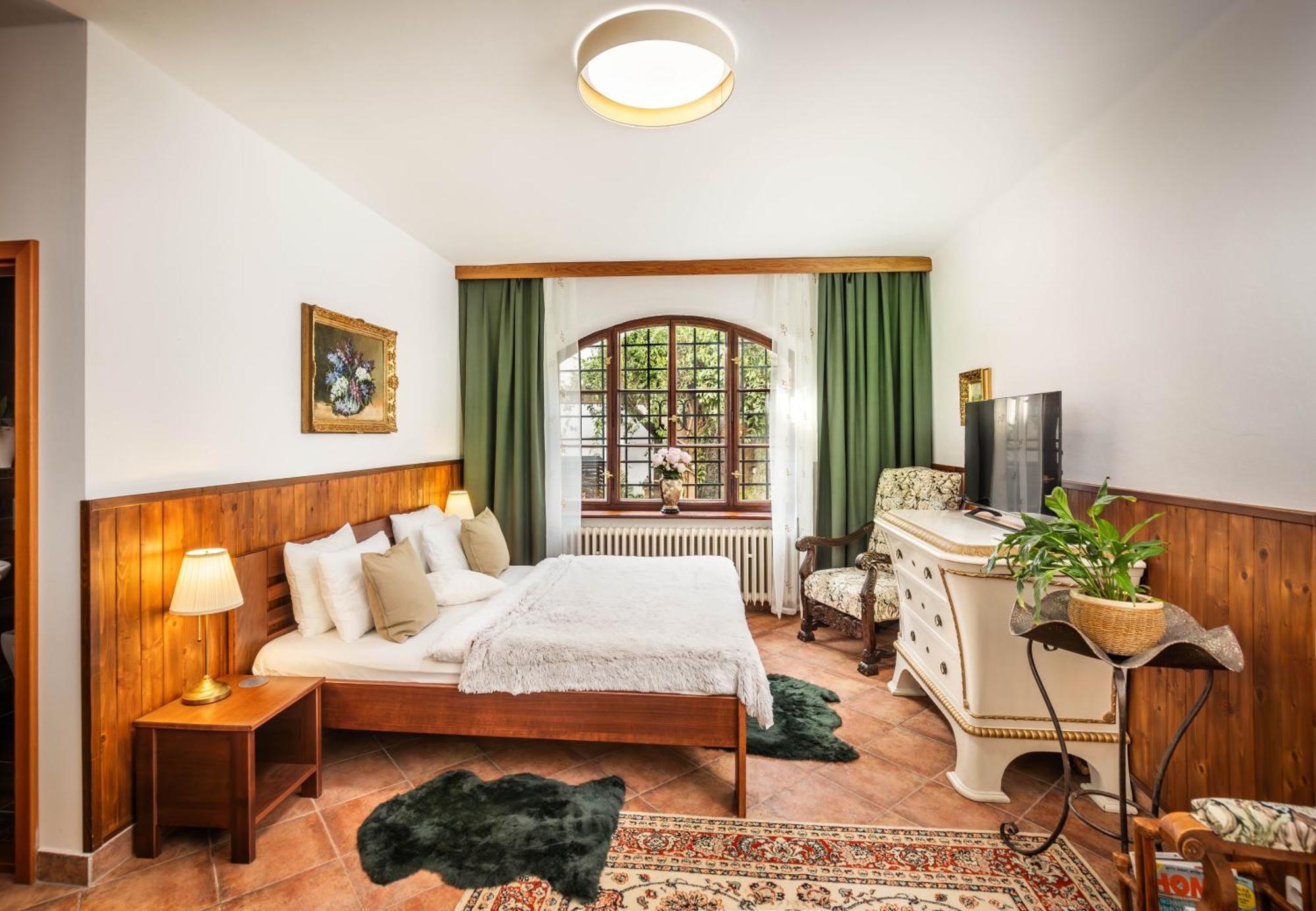 Apartments Dlouha 93 Cesky Krumlov Bagian luar foto