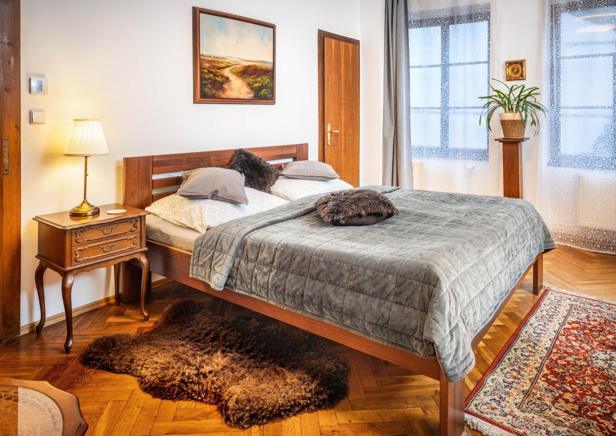 Apartments Dlouha 93 Cesky Krumlov Bagian luar foto