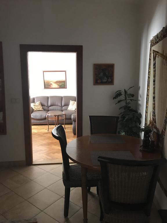 Apartments Dlouha 93 Cesky Krumlov Bagian luar foto